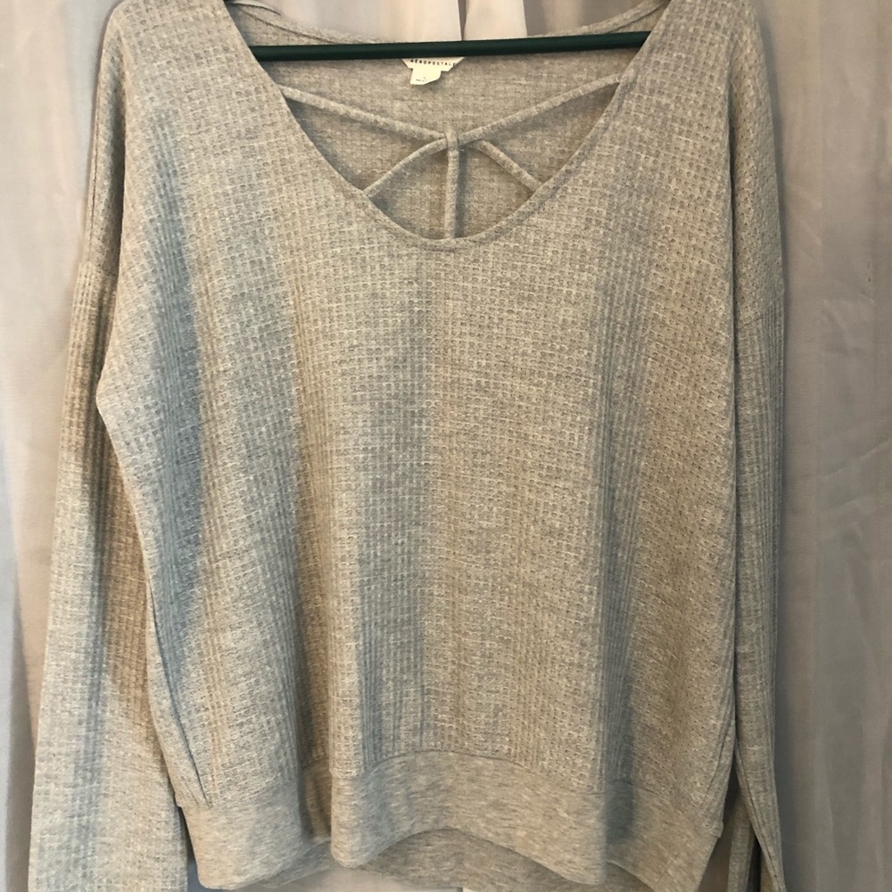 Light gray areo sweater